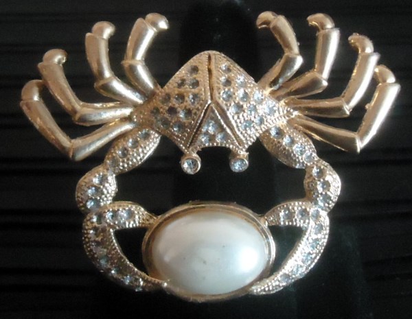 Crab With Pearl Statement Ring