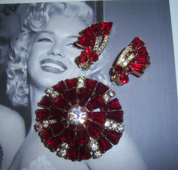 DeLizza and Elster a/k/a Juliana (BOOK PIECES) Red Keystone Demi Parure (1958) *SOLD*