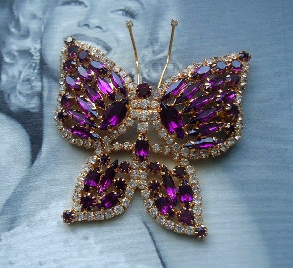 Unsigned Beauty Huge Butterfly Figural Brooch *SOLD*