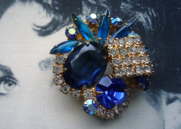 SOLD DeLizza and Elster a/k/a Juliana Dimensional Sapphire Blue Dimensional Brooch (verified)