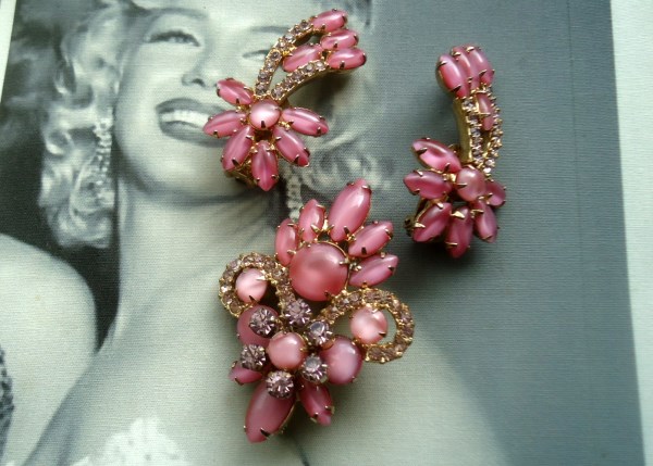 DeLizza and Elster a/k/a Juliana Pink Moonstone and Lavender Chaton Brooch and Climber Earring Demi Parure