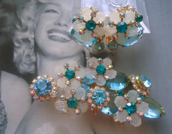 SOLD DeLizza & Elster a/k/a Juliana Tiered Teal Frosted Satin Flower Brooch and Earring Demi Parure RARE