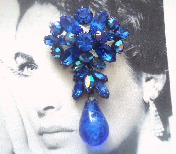 SOLD Regency Jewels Signed Siam Sapphire Tiered Flawed Glass Swirled Glass Teardrop Dangle Brooch SOLD