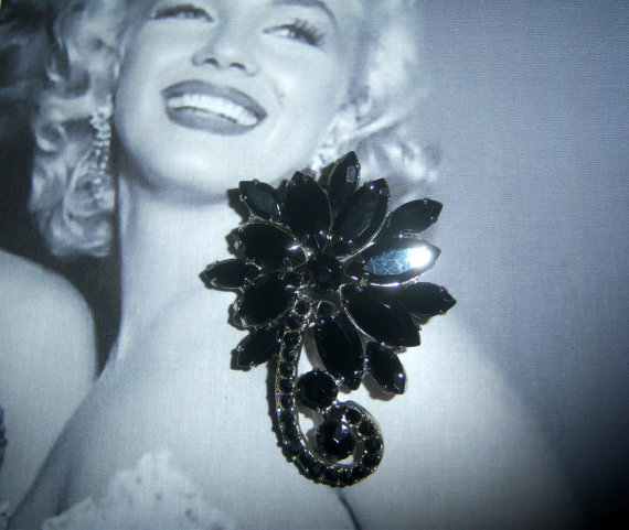SOLD DeLizza and Elster a/k/a Juliana Flower Figural Brooch