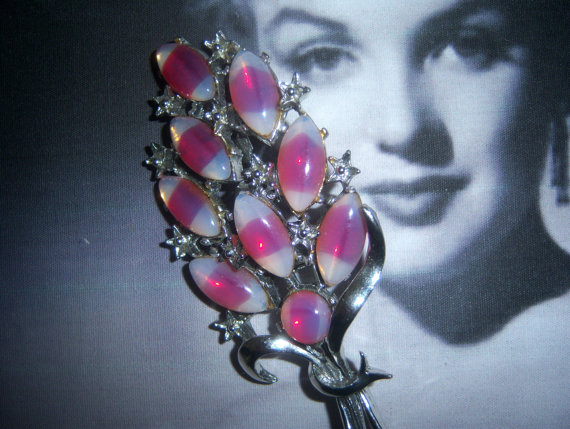 SOLD Art Glass (Givre stone) Bouquet of Flowers Brooch