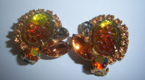 SOLD DeLizza and Elster a/k/a Juliana (BOOK PIECE) Oval Stippled Smooth Earrings *SOLD*